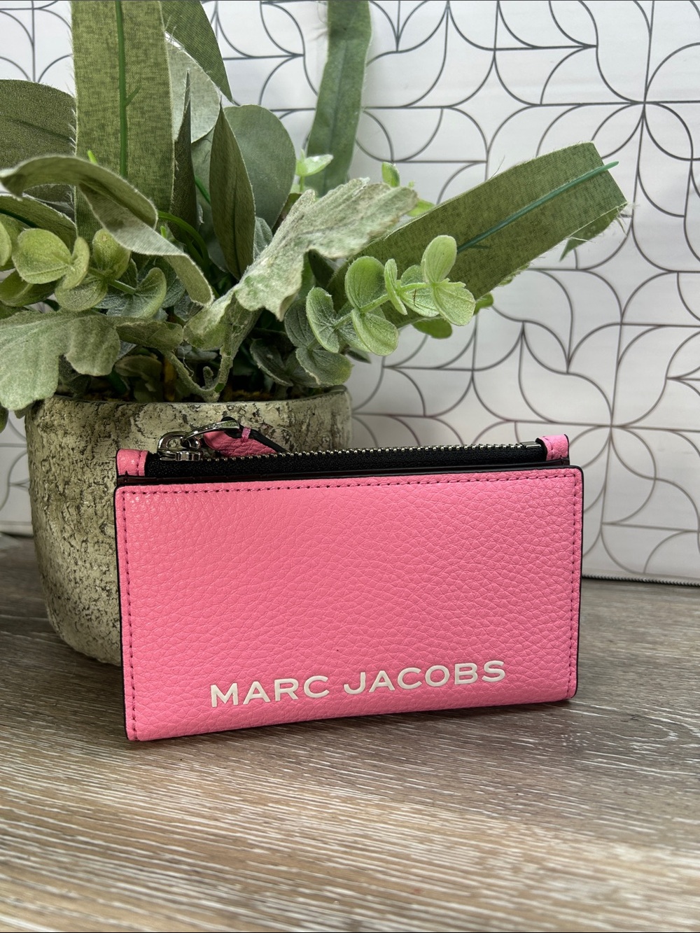 8087 Marc Jacobs Pink Pebble Leather Zip Card Holder wallet 118087